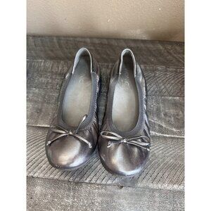 VIONIC Matira Womens Silver Pewter Leather Bow Ballet Flats Shoes Size 6.5